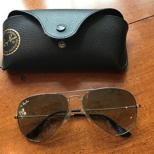 Ray ban aviators